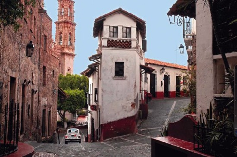 Habibi World Travel- https://habibi-world-travel-agency.com/ -Taxco de Alarcón